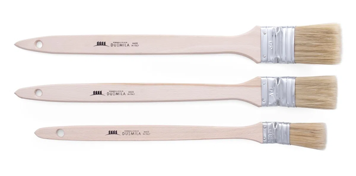 PENNELLIFICIO 2000 | Set di 3 Pennelli Professionali Per Radiatori, con Manico in Legno per Verniciature di Radiatori, Profilature e Angoli, Dimensioni Ghiera 3, 4, 5 Cm - Made in Italy