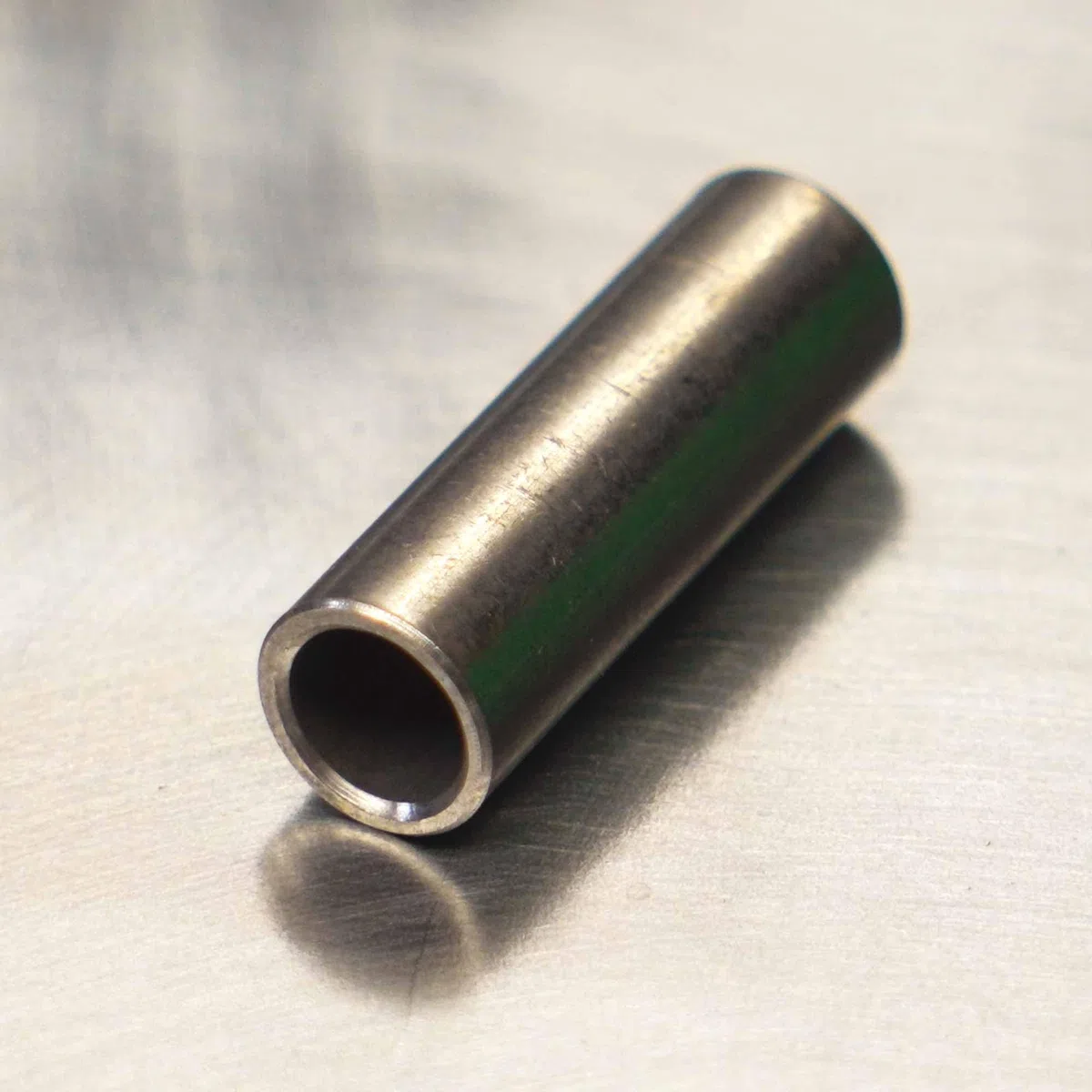 Distanziale a manicotto in acciaio inossidabile (5 pezzi) - Ø esterno: 8 mm; Ø interno: 6 mm; Lunghezza: 25 mm - Distanziale - Disco distanzial - Distanziale VA - inossidabile