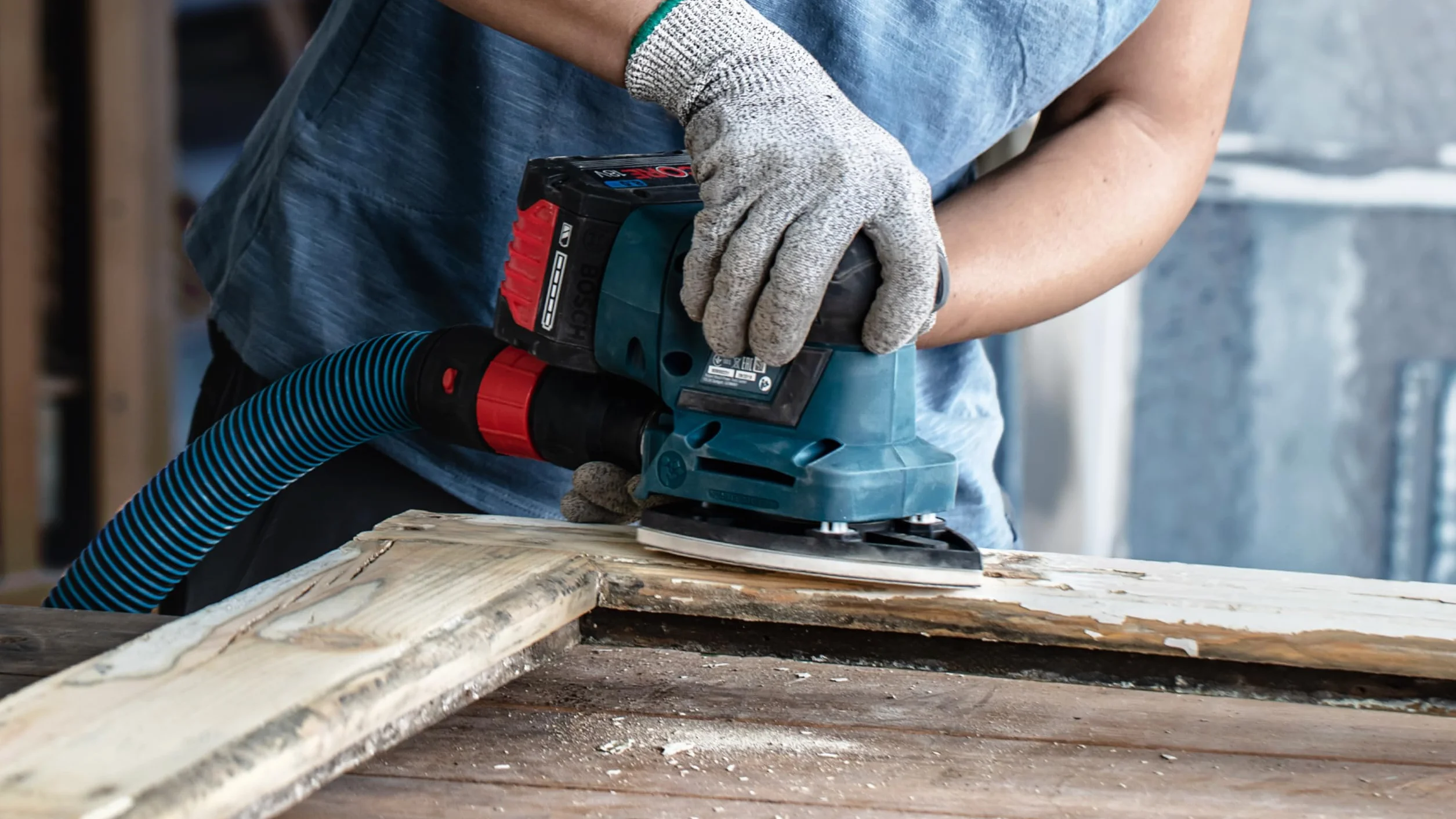 Bosch Professional 10x Carte abrasive Expert C470 con 7 fori (per Legno duro, Vernice su legno, 100x150 mm, Grana 120, accessorio Levigatrice palmare)