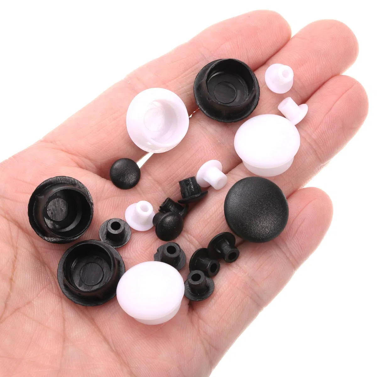 QUARKZMAN 150pz Tappi per Fori di Vite, 5mm(3/16") Dia Tappo Rotondi da Inserire a Pressione in Plastica Ripiani per Mobili Armadietti Credenze, Marrone Scuro